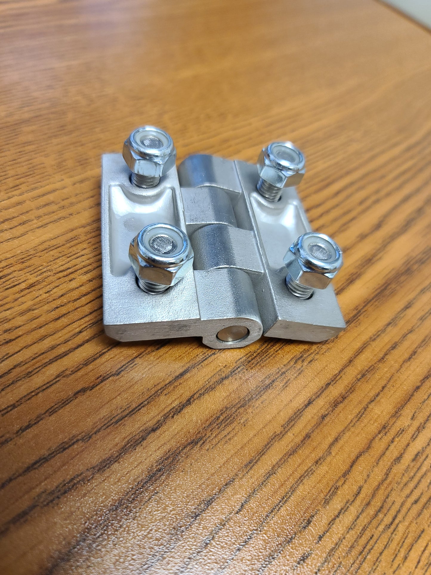 Stainless Steel Hinge /w Hardware